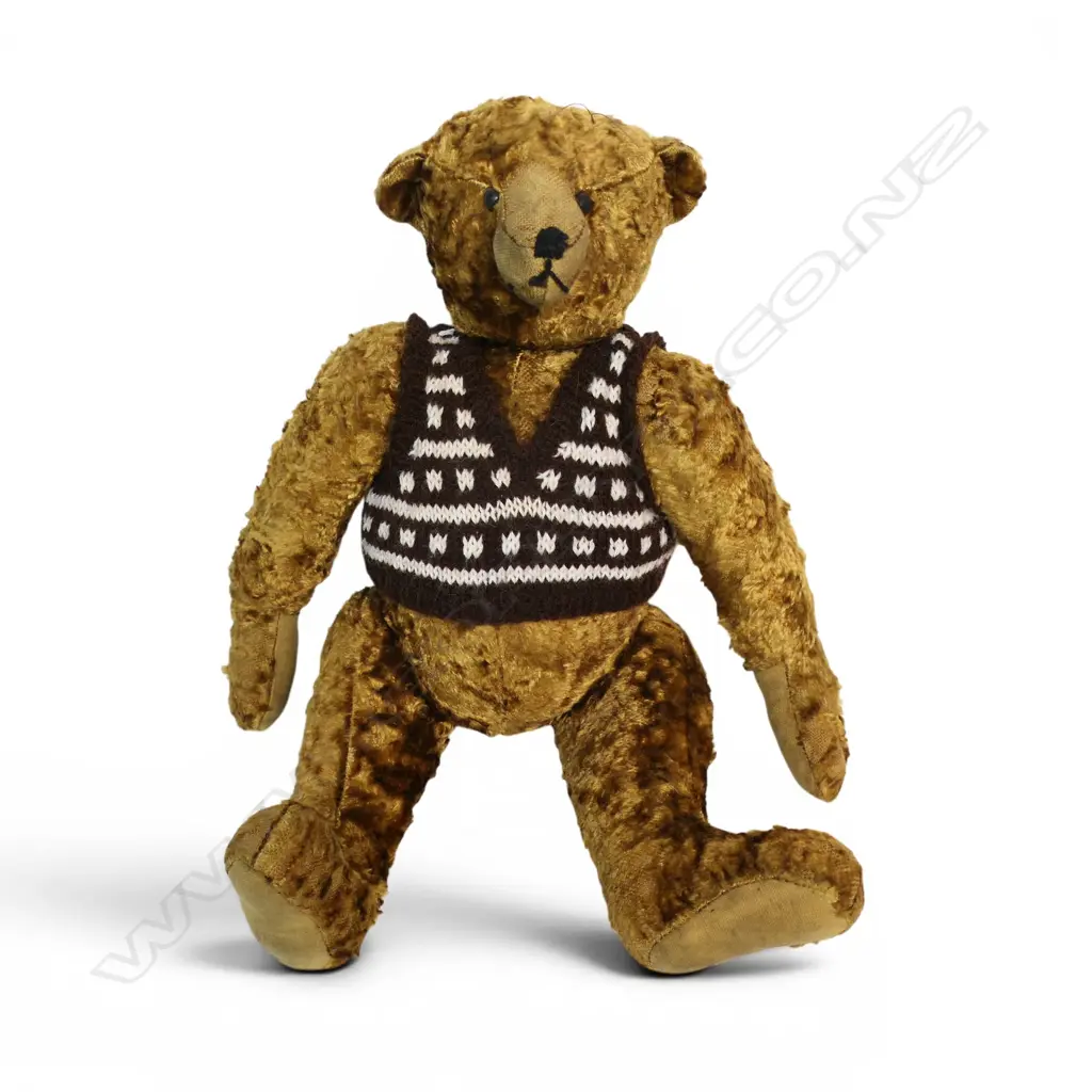 An early 20thC dark golden plush teddy bear, Image 1++
