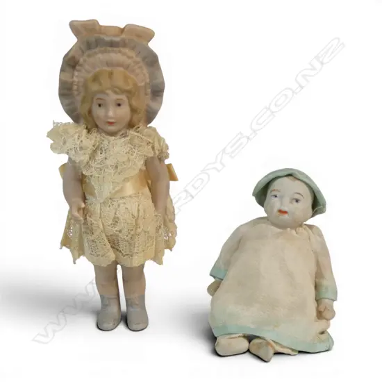 Two early 20thC china small dolls,