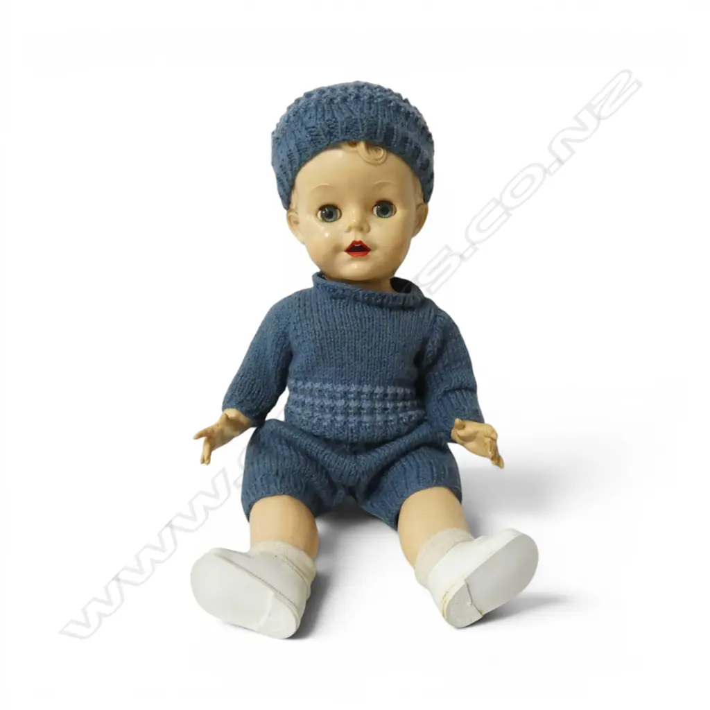 14 inch Pedigree Delite doll, Image 1++