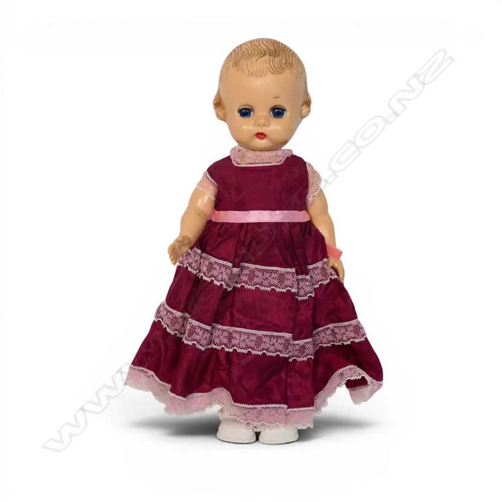 9 inch Ideal walking doll, Image 1++