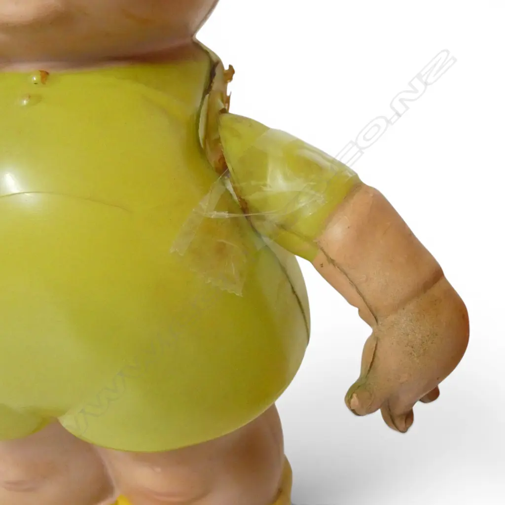 Two Celluloid Palitoy dolls, Image 1++