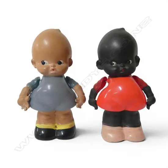 Two miniature Diddum Politoy dolls,