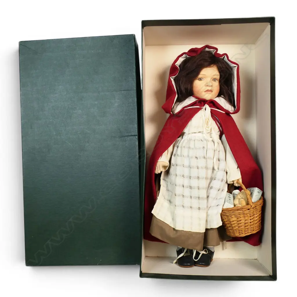 Little Red Riding Hood doll by R. John Wright USA, Image 1++