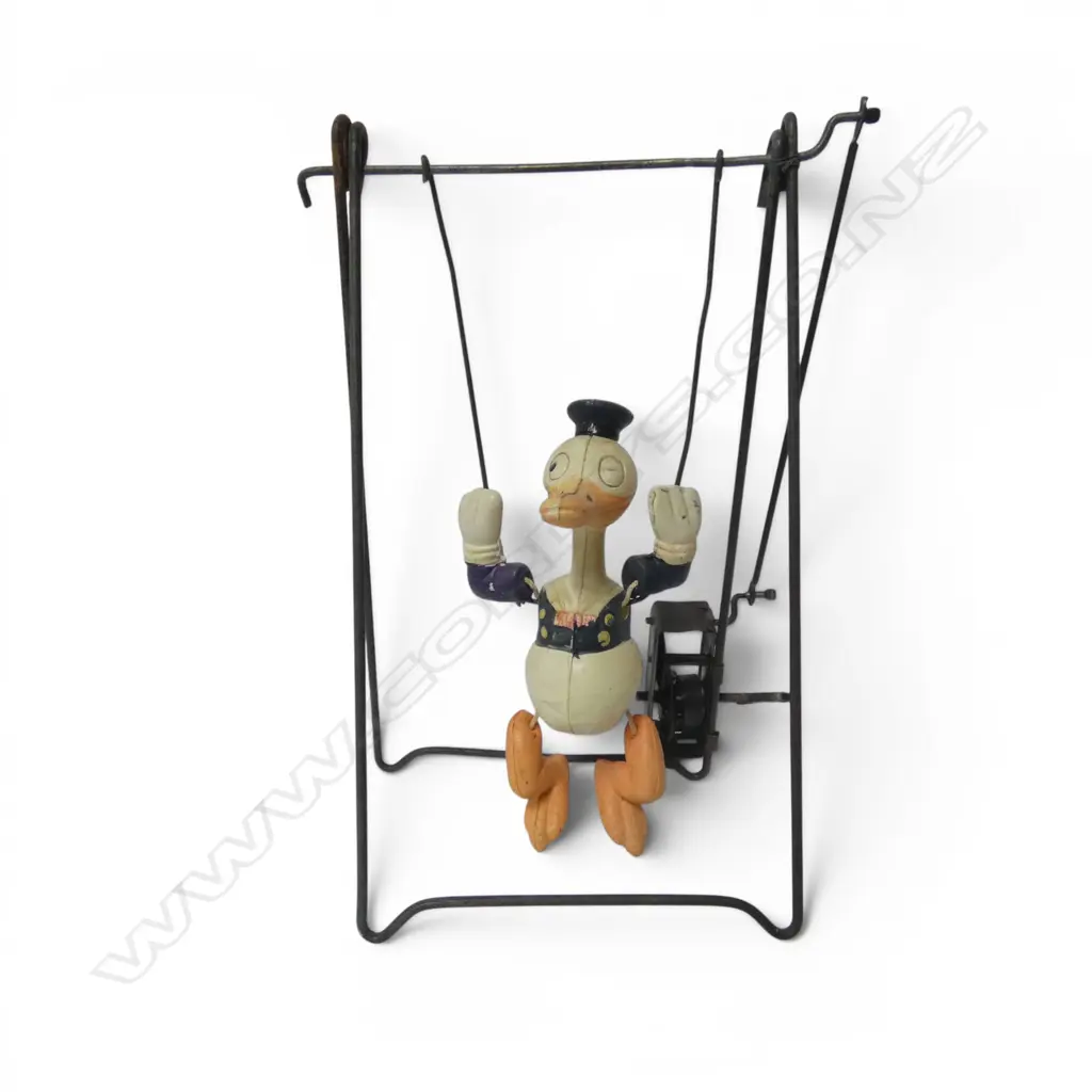 Vintage Disney wind-up Donald Duck trapeze acrobat toy, Image 1++