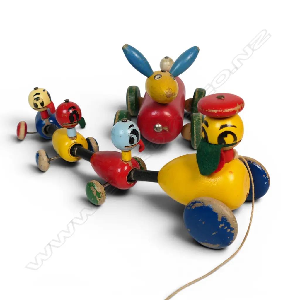 Two vintage pull-toys; Dorable Duck and Richard Rabbit, Image 1++