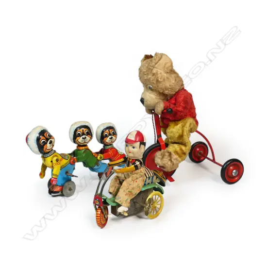 Three vintage toys,