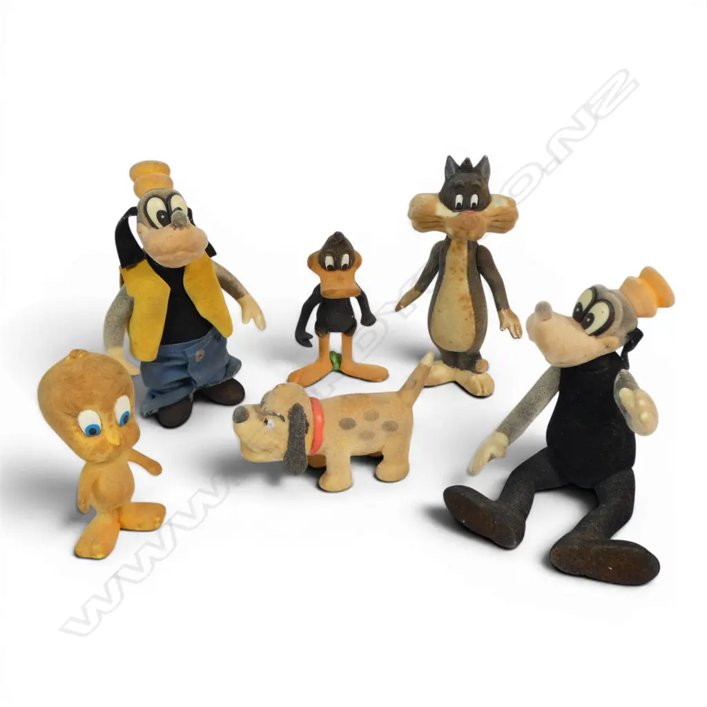 Six vintage Disney flock covered rubber or plastic characters, Image 1++