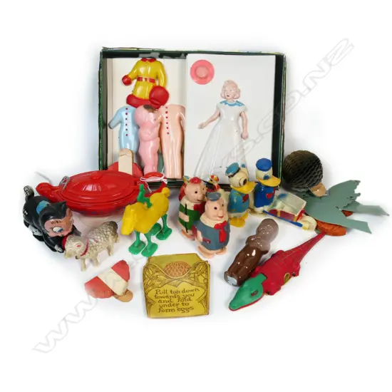 Collection vintage hollow plastic toys,