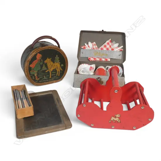 Collection vintage toys,
