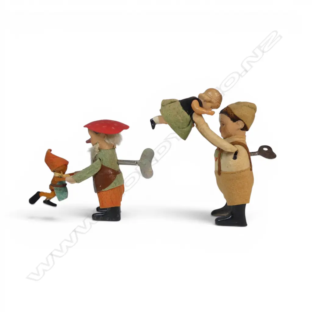 A pair of vintage Schuco clockwork toys, Image 1++