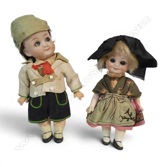 Two Puppenstube  boy and girl dolls