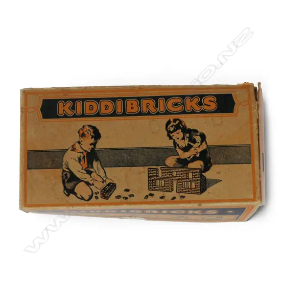 A 1950's New Zealand Luke Adam/Sydenham Pottery 'Kiddibricks',