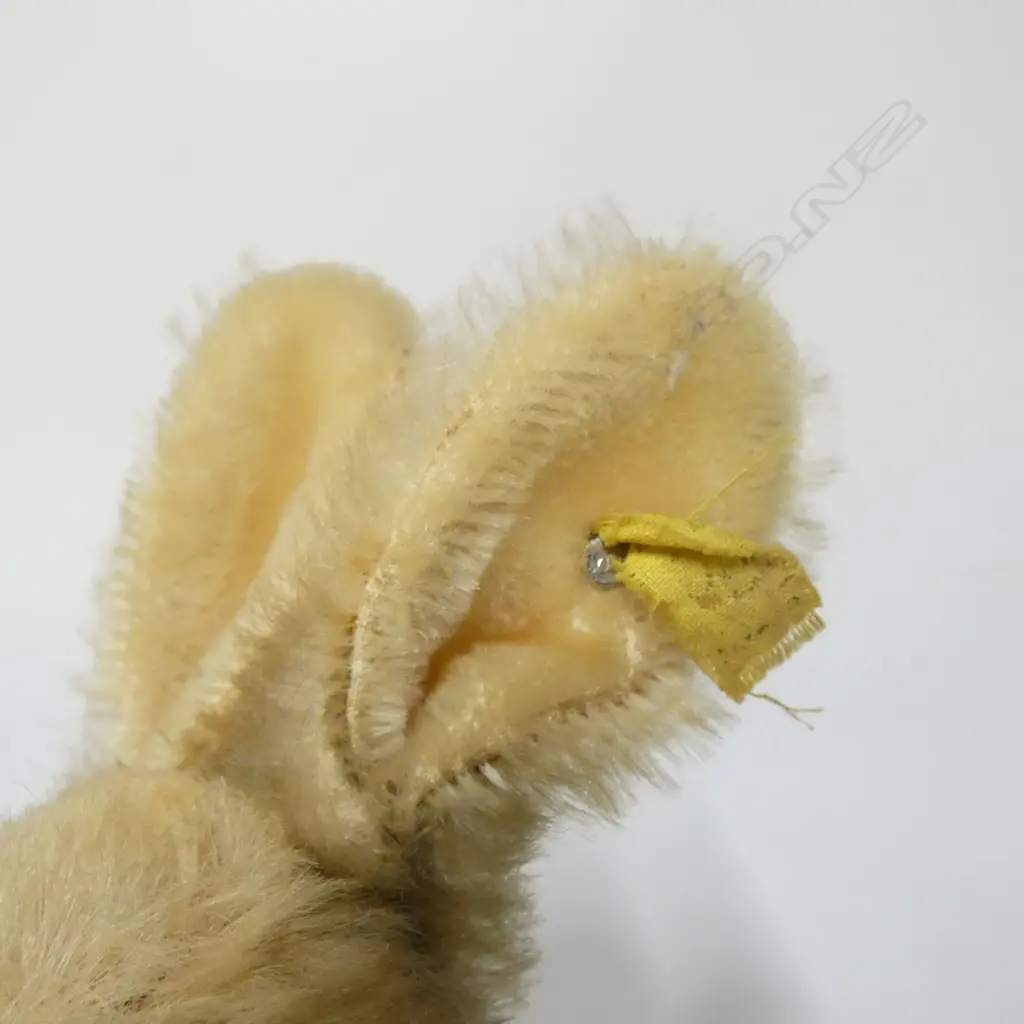 Two vintage soft toy tagged Steiff animals, Image 1++