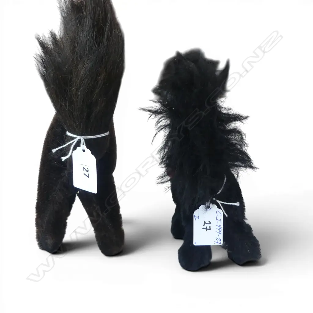 Two vintage tagged soft toy startled cats, Image 1++