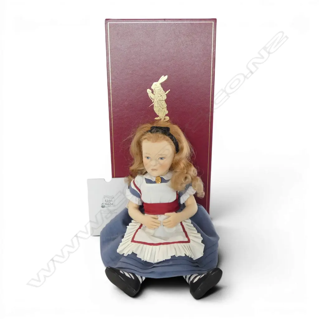Alice in Wonderland doll by R. John Wright 2008 USA, Image 1++