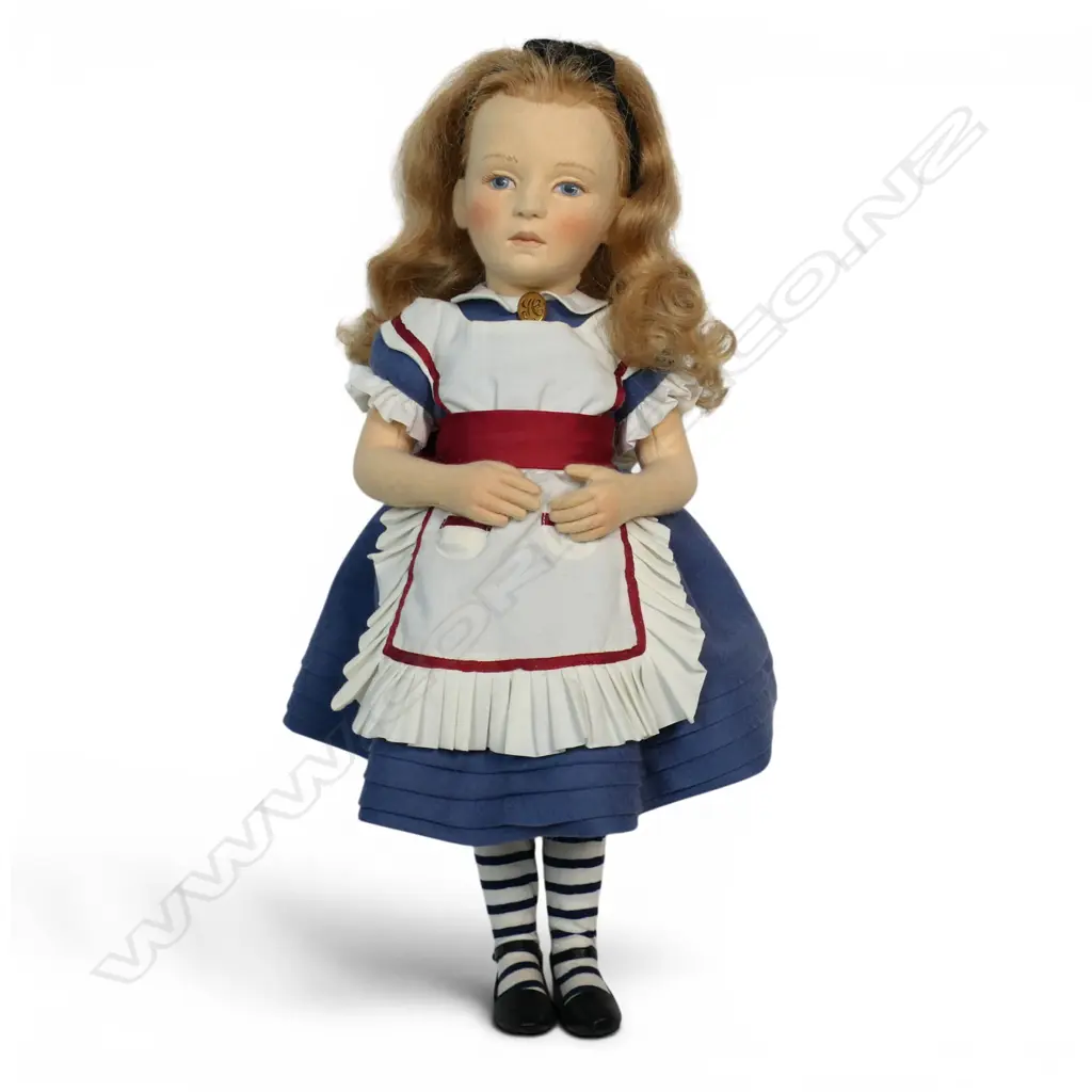Alice in Wonderland doll by R. John Wright 2008 USA, Image 1++