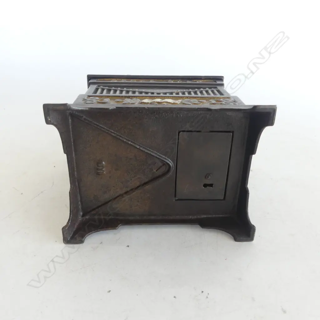 Antique cast iron mechanical coin 'Organ Bank' money box, Image 1++