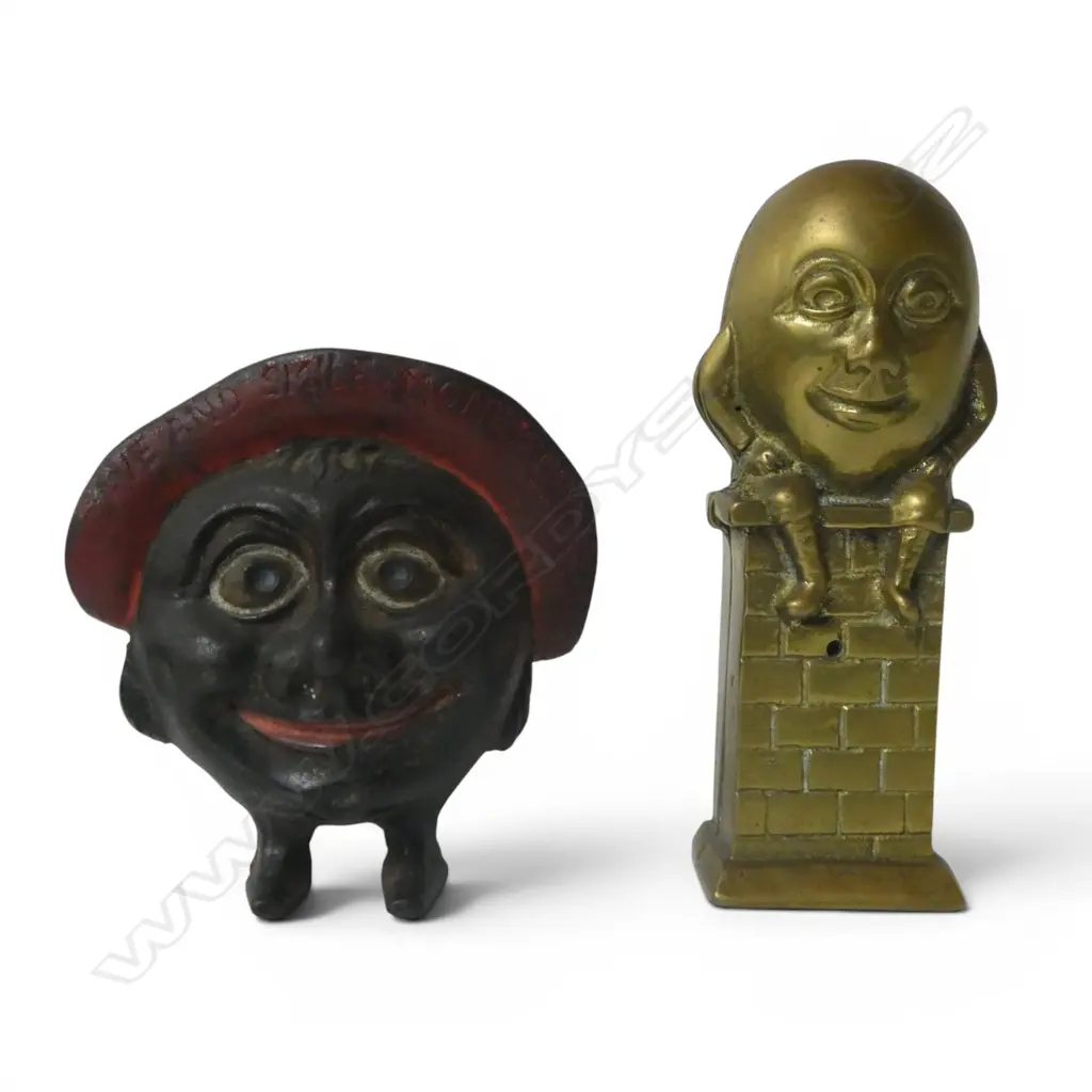 Two vintage novelty money boxes; 'Save and Smile' and Humpty Dumpty, Image 1++