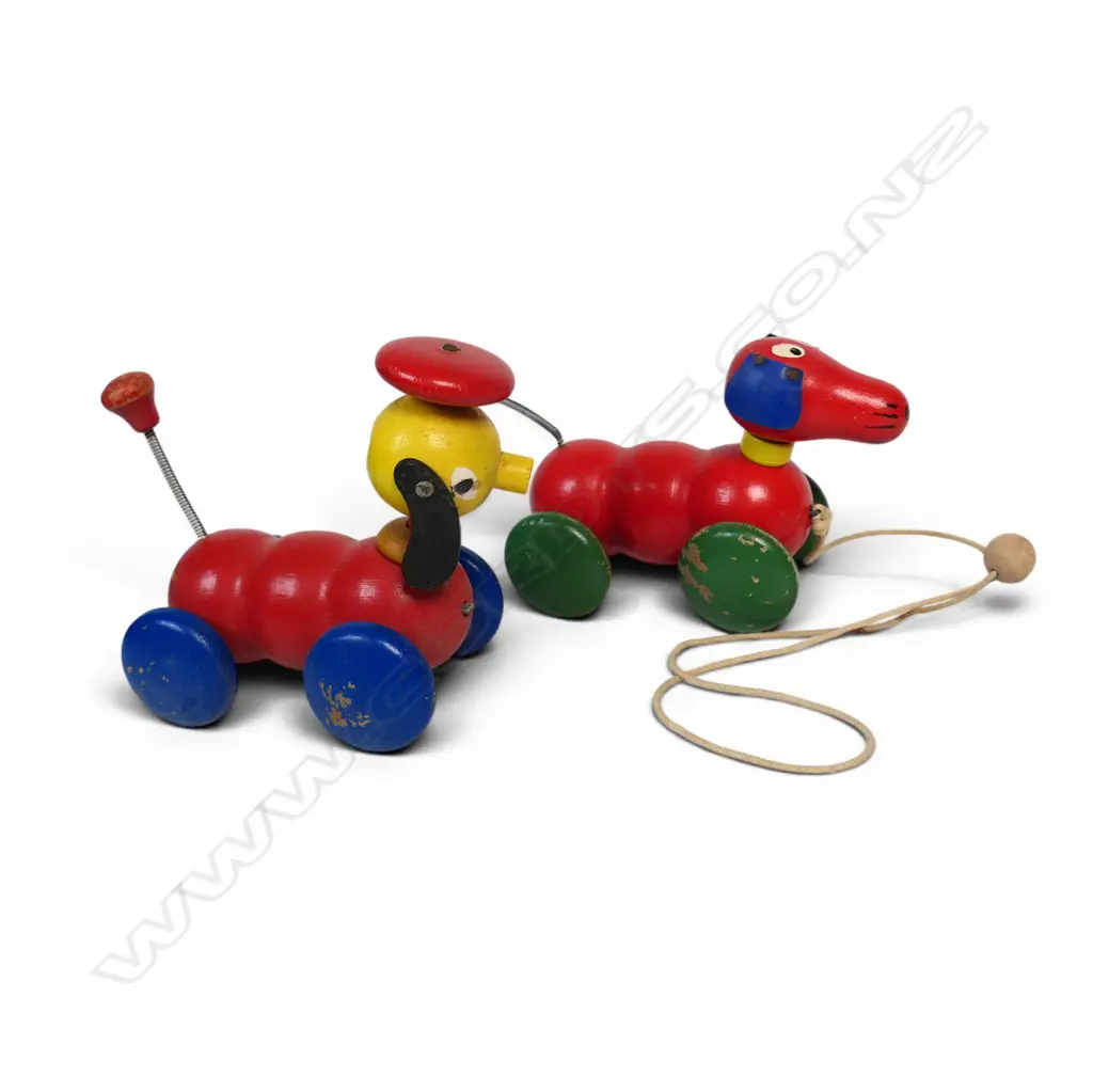 Two vintage wooden pull-along toy dogs, Image 1++