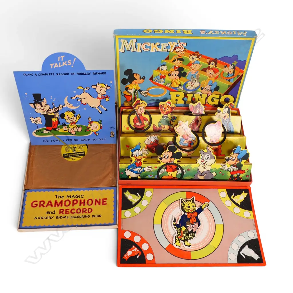 Three vintage boxed children's games, Image 1++