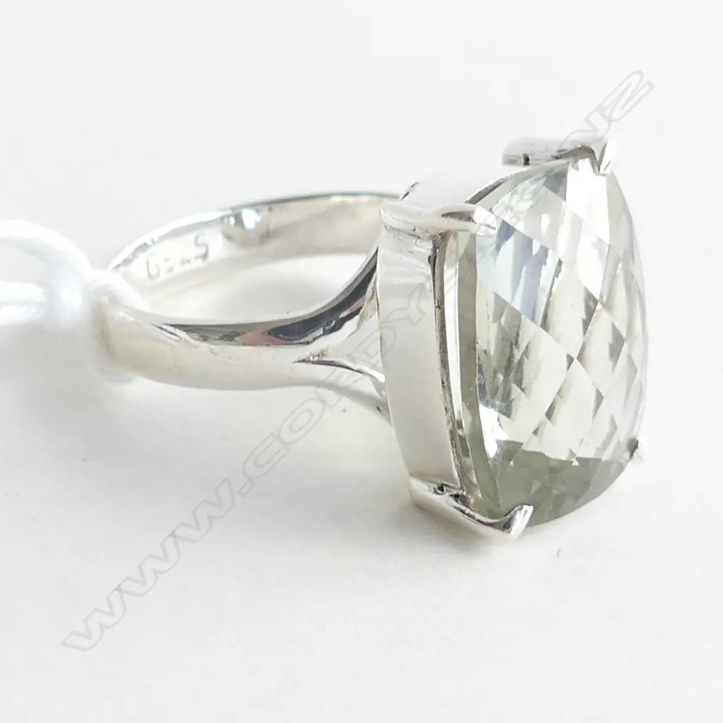 RING  GREEN AMETHYST & 925 SILVER Image 1++