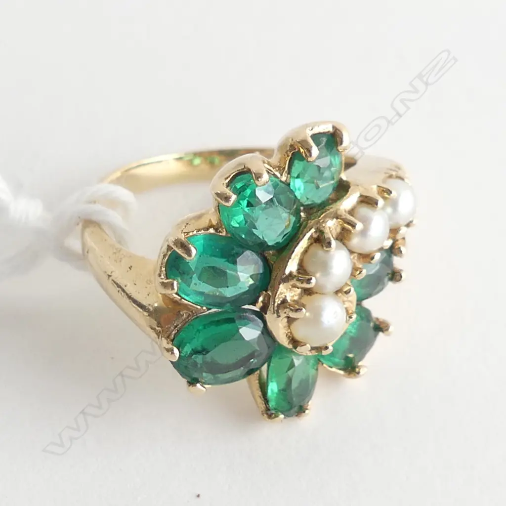 14CT GOLD, PEARL AND GREEN CRYSTAL STONE RING ONE STONE A/F Image 1++
