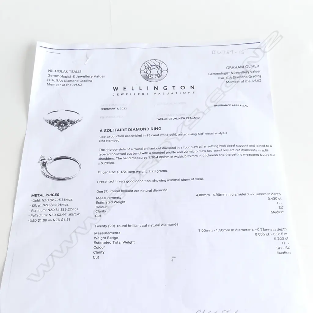 18CT WHITE GOLD AND DIAMOND RING 0.43CT  Image 1++