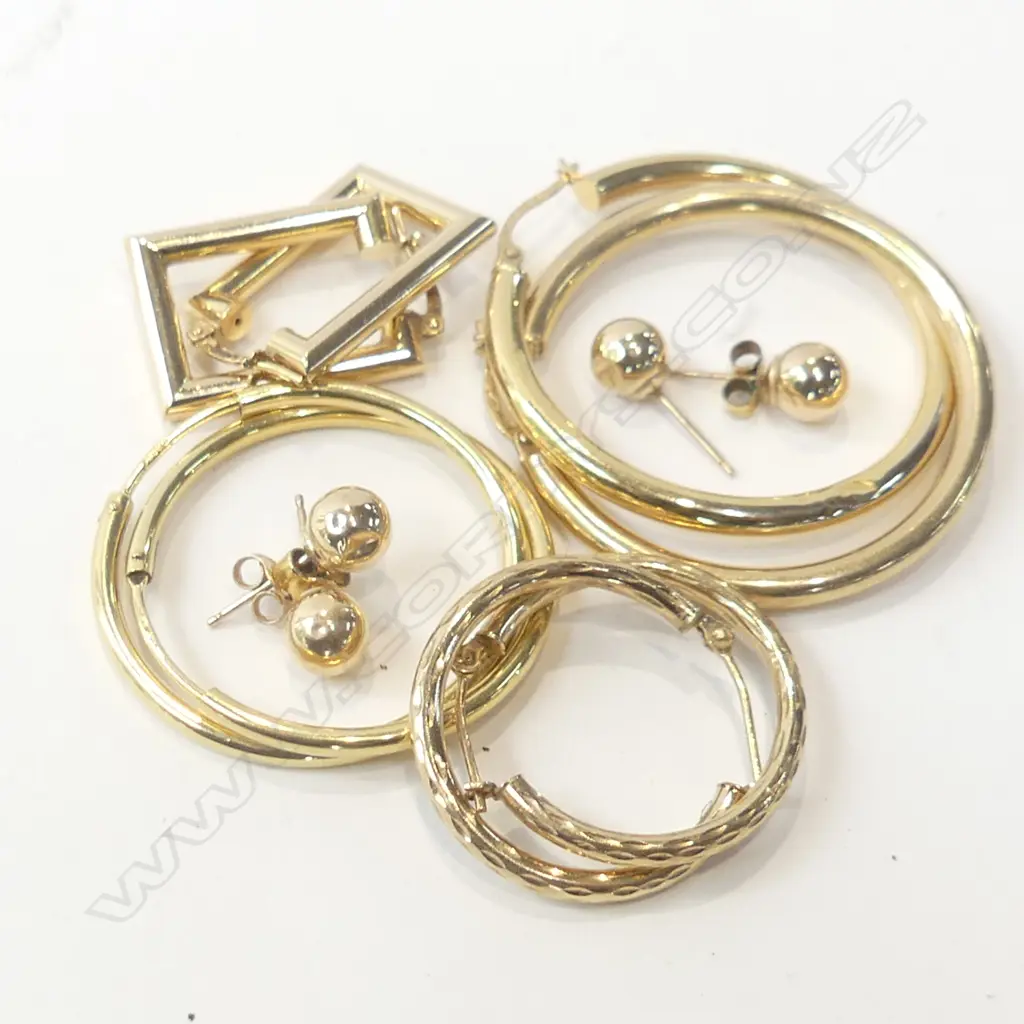 6 PRS 9CT GOLD EARRINGS INCL. 2 PRS STUDS, 3 ASST HOOPS + ONE OTHER 9.6GMS  (1 BUTTERFLY MISSING ON STUD) Image 1++