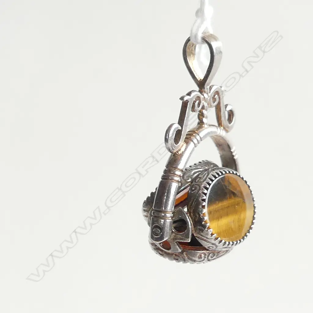 ANTIQUE STYLE SILVER FOB SPINNER - CARNELIAN/TIGERS EYE/ONYX Image 1++