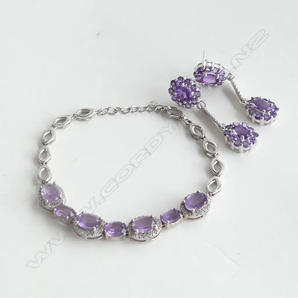 SILVER AND AMETHYST STYLE STONE BRACELET AND EARRINGS Image 1++