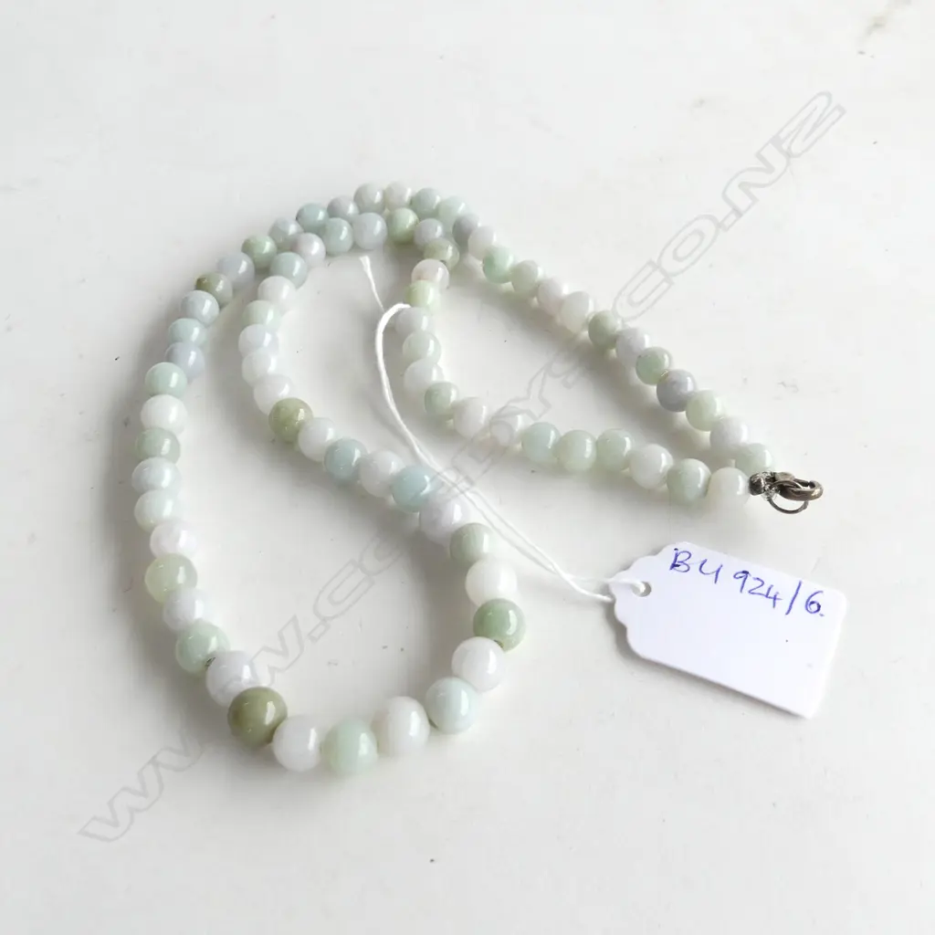 GREEN JADE BEADED NECKLACE L.580mm Image 1++