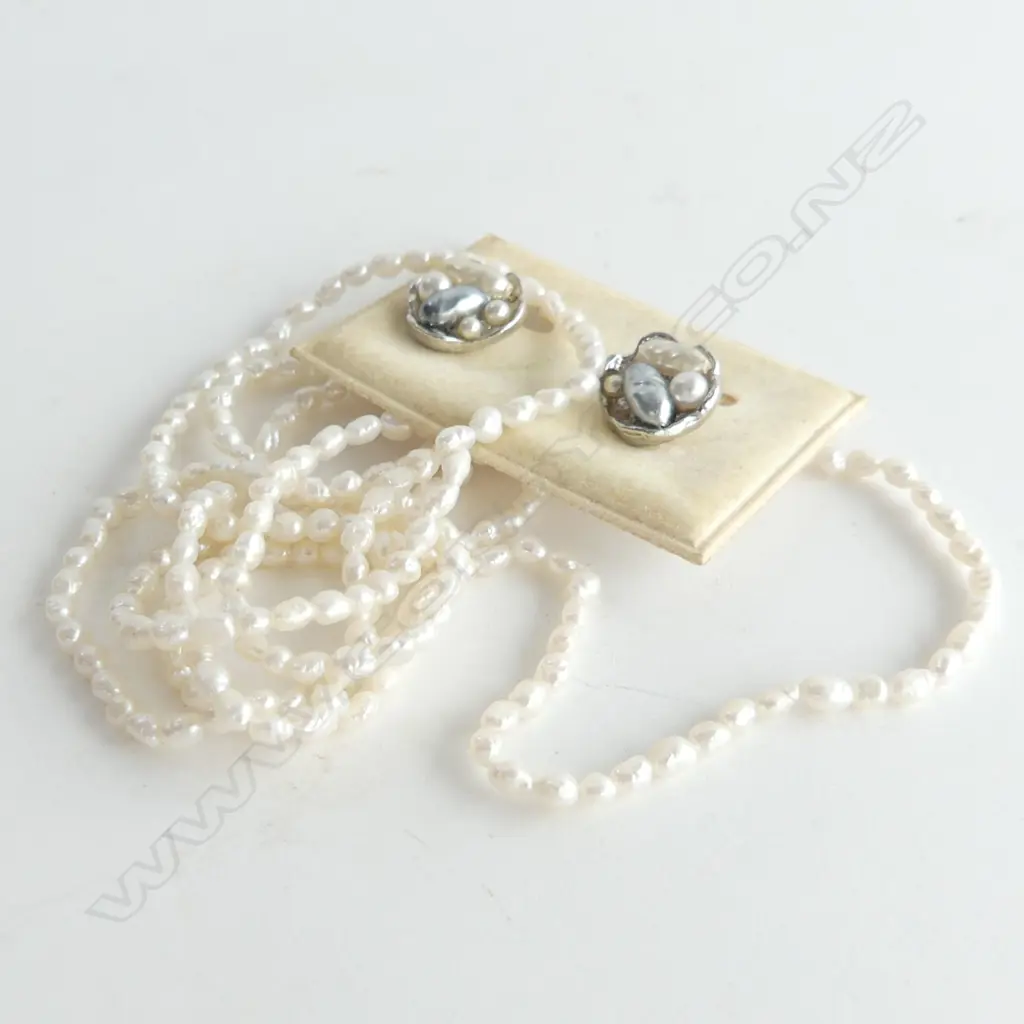 BIWA PEARL NECKLACE & PR EAR CLIPPS Image 1++