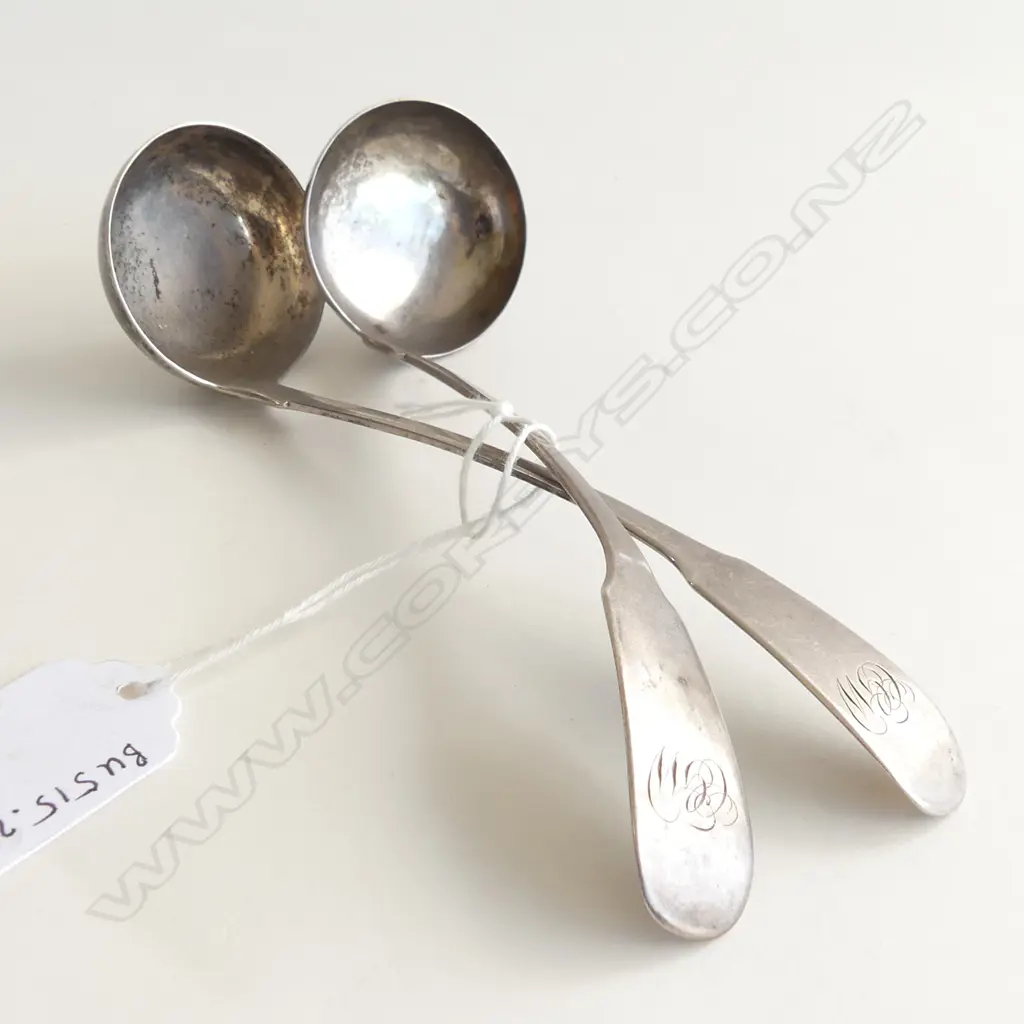 A pair of George IV silver sauce ladles, Image 1++