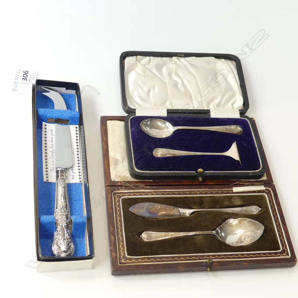 3 CASED STG CUTLERY SETS; CHEESE KNIFE, 2x SPOON & PUSHER,  Image 1++