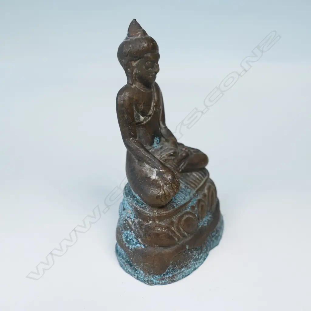 SMALL THAI/BURMESE STATUETTE OF BUDDHA, SEATED ON LOTUS THRONE IN BHUMISPARSHA MUDRA... Image 1++