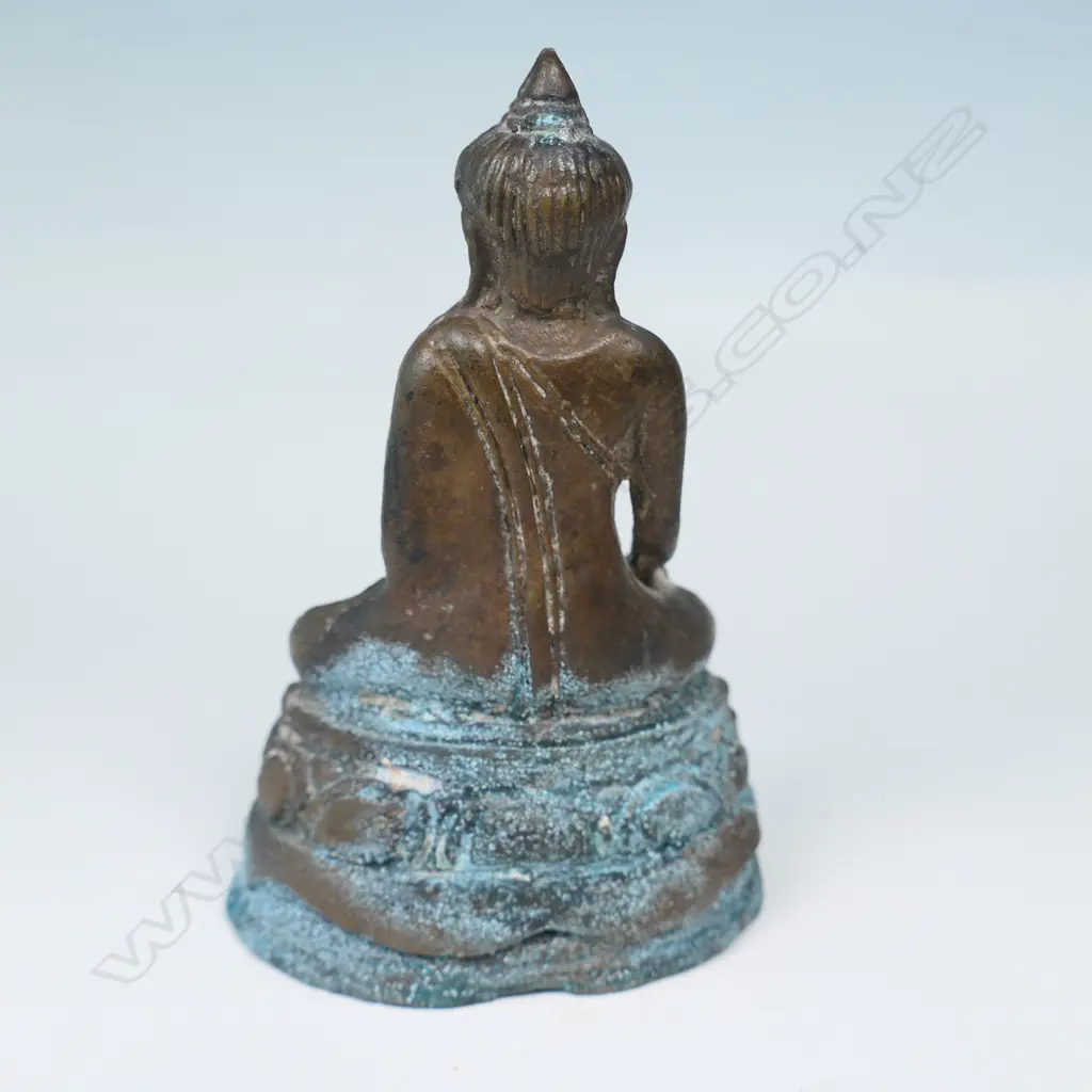 SMALL THAI/BURMESE STATUETTE OF BUDDHA, SEATED ON LOTUS THRONE IN BHUMISPARSHA MUDRA... Image 1++