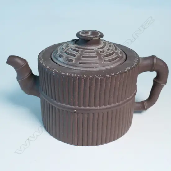 YIXING TEAPOT, MARKED 宜興紫砂 (YIXING ZISHA), MODELLED AS BUNDLED YARROW STALKS , I-CHING TRIGRAM PATTERN LID, CHIPS. W.190