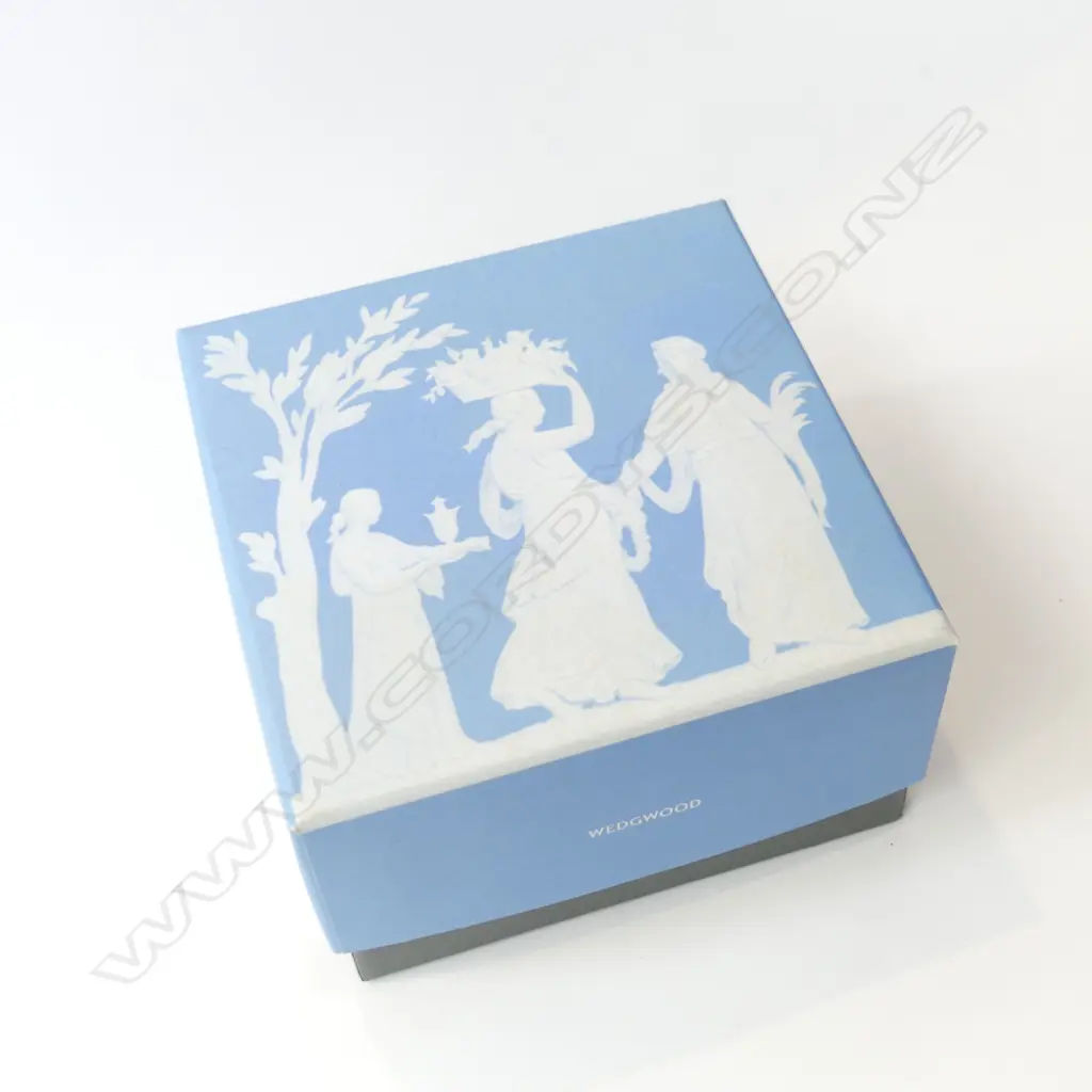 PR MATTE BLACK WEDGWOOD FOO DOG SALT & PEPPER SHAKERS - IN ORIGINAL BOX  H 90MM Image 1++