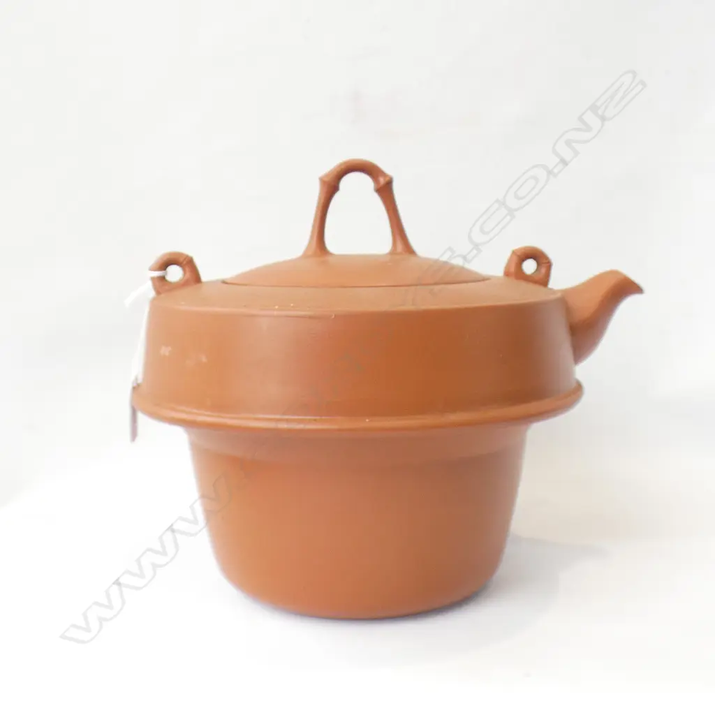 LARGE PURPLE CLAY TEAPOT H 280MM DIA 280MM Image 1++