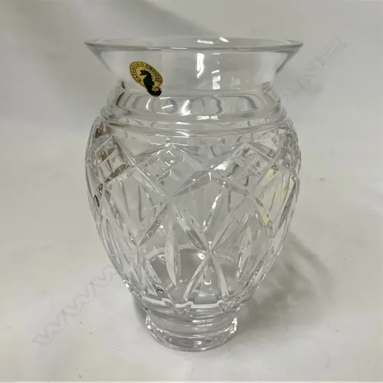 WATERFORD CRYSTAL VASE diamond decoration H.180mm.