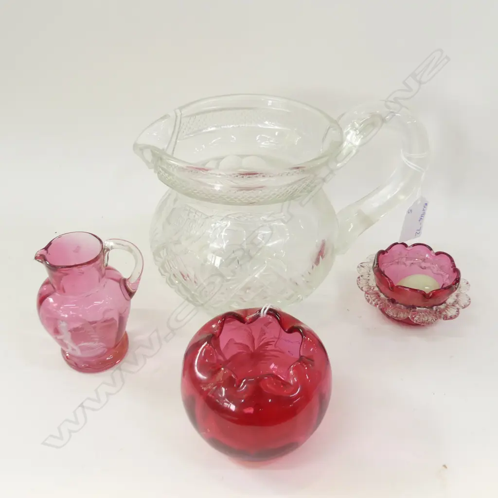 3 PCS VINTAGE CRANBERRY GLASS INCL MARY GREGORY BOWL + CUT CRYSTAL JUG (H155MM) + SM GLASS PAINTED EGG Image 1++