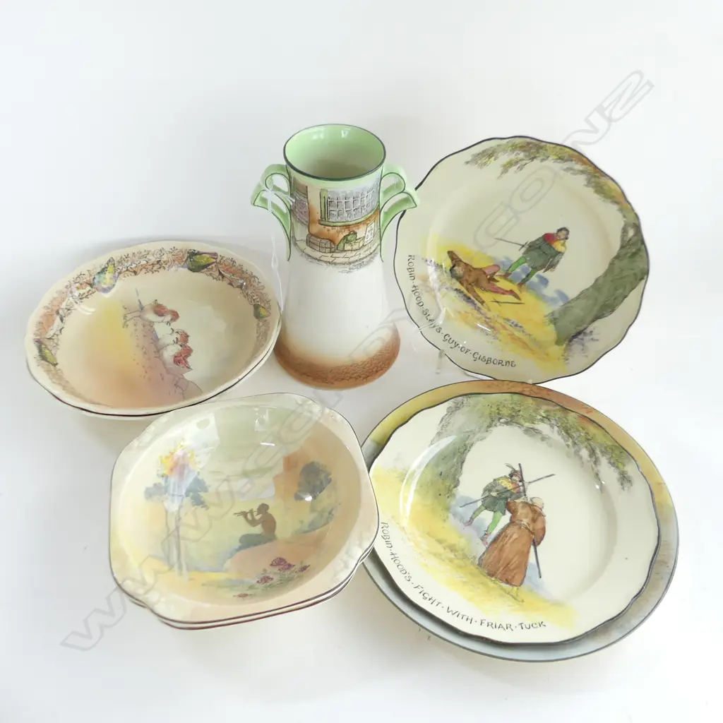 8 PCS ROYAL DOULTON INCL SERIES WARE; ROBIN HOOD, SAM WELLER, DICKENS WARE ETC. 4 BOWLS, 3 PLATES & 1 VASE Image 1++