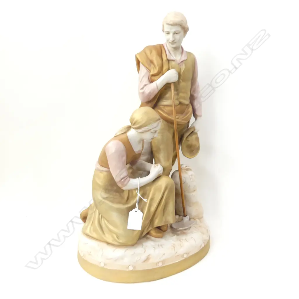 ROYAL DUX FIGURE GROUP; FARMER & WIFE H.460mm Image 1++