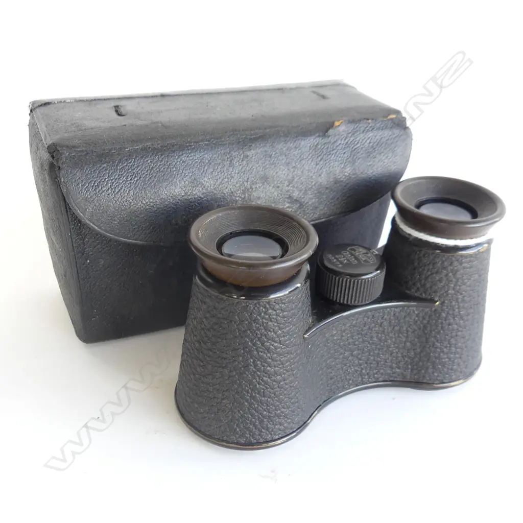 ZEISS 'GALAN' BINOCULARS, CASED W.105mm Image 1++