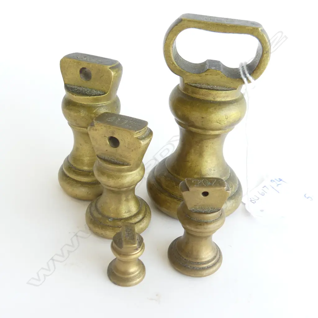 SET OF 5 BRASS WIEGHTS; 1LB, 8, 4, 2, .5 OZ H.90mm Image 1++