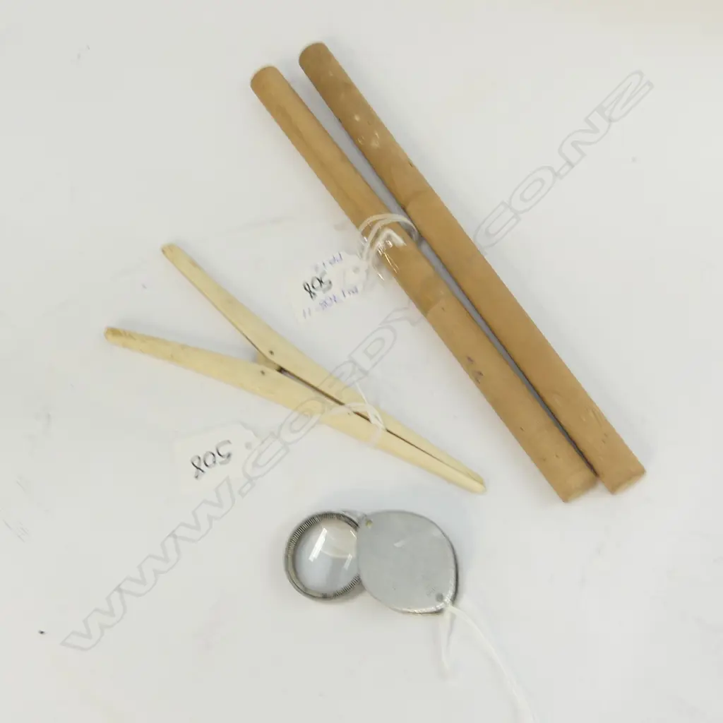 VINTAGE BONE GLOVE STRETCHER, PR WOODEN NEEDLE CASES & OLD ALUMINIUM CASED LOUPE Image 1++