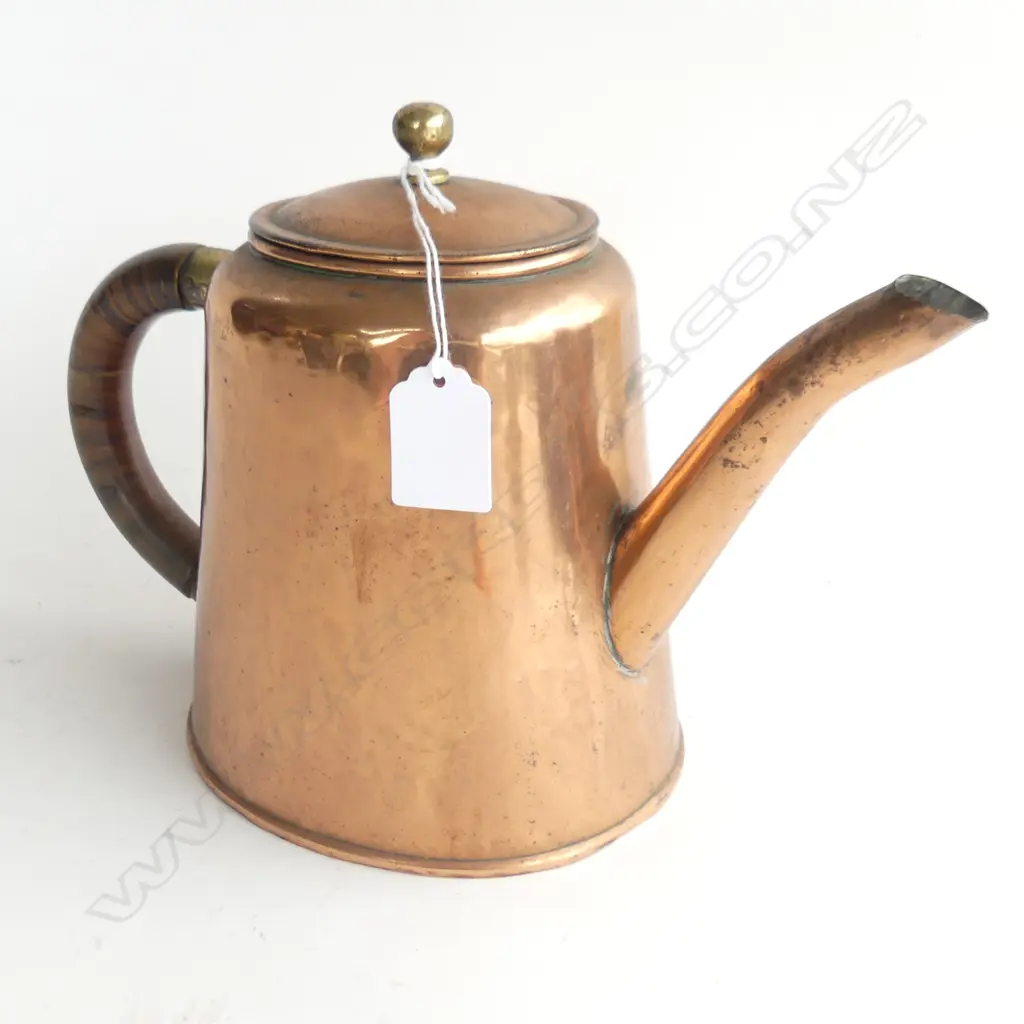VINTAGE BRASS TEA POT H.180mm Image 1++