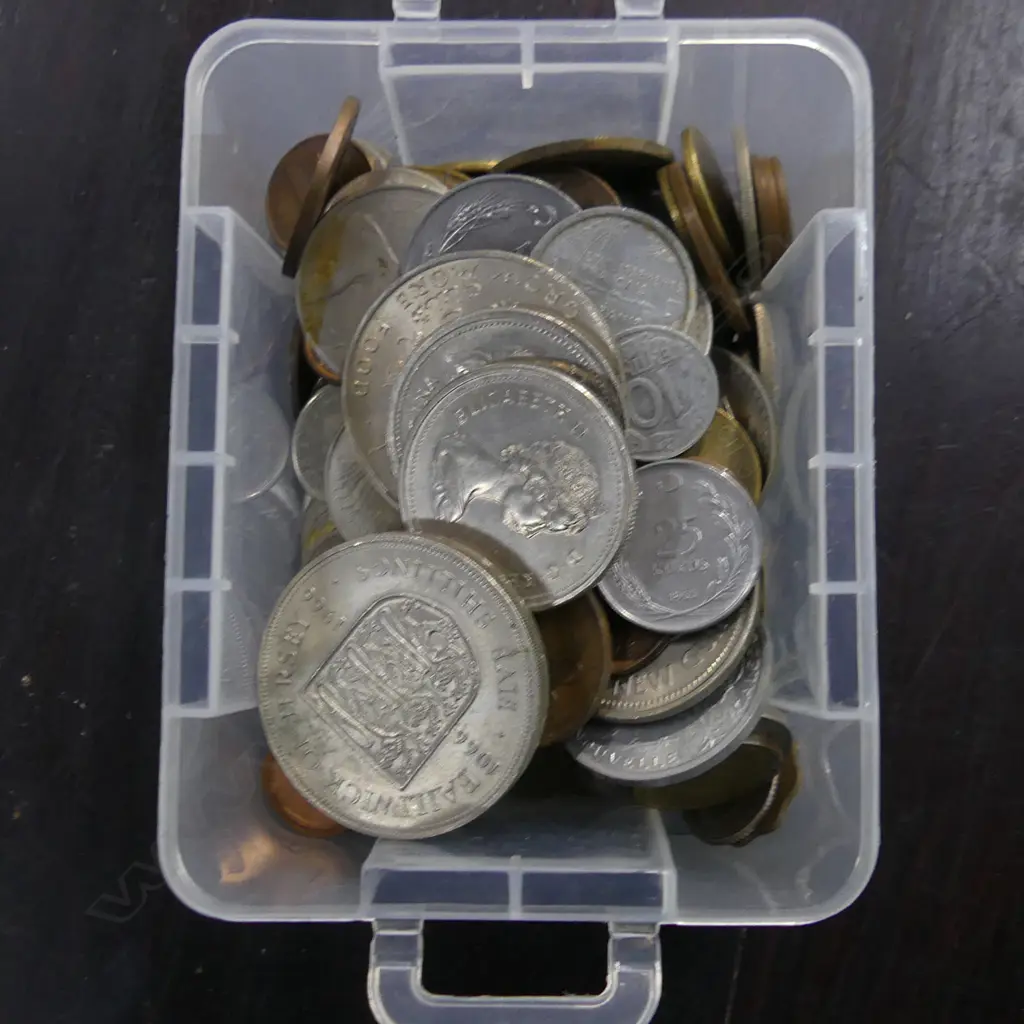 SM CONTAINER ASST OLD WORLD COINS Image 1++