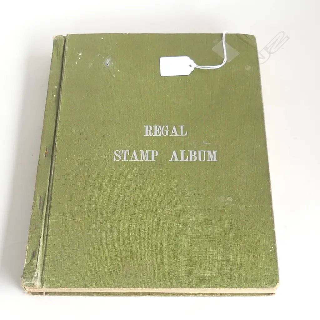 REGAL STAMP ALBUM OLD WORLD COLLECTION INCLS Penny black imperf + early Chinese etc Image 1++