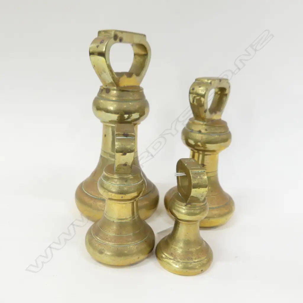 4 VINTAGE IMPERIAL BRASS WEIGHTS; 7, 4, 2 & 1 lbs Image 1++